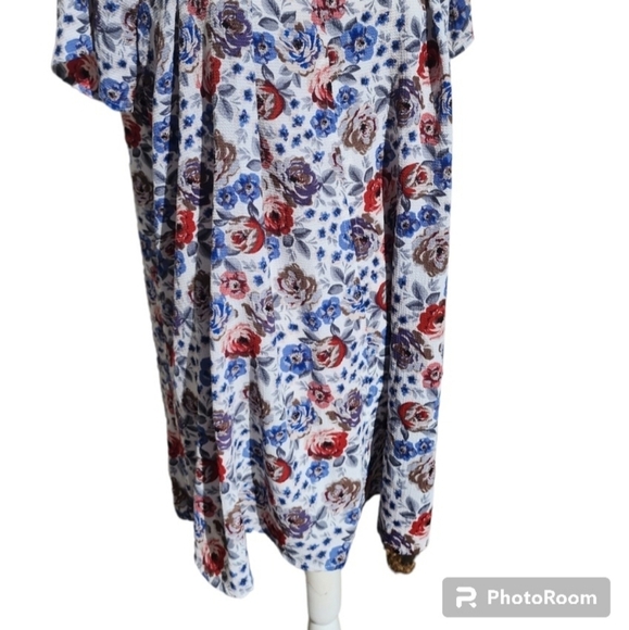 Umgee Mini Shift Dress Tunic Small Keyhole Neckline Floral Boho Festival - Picture 4 of 6